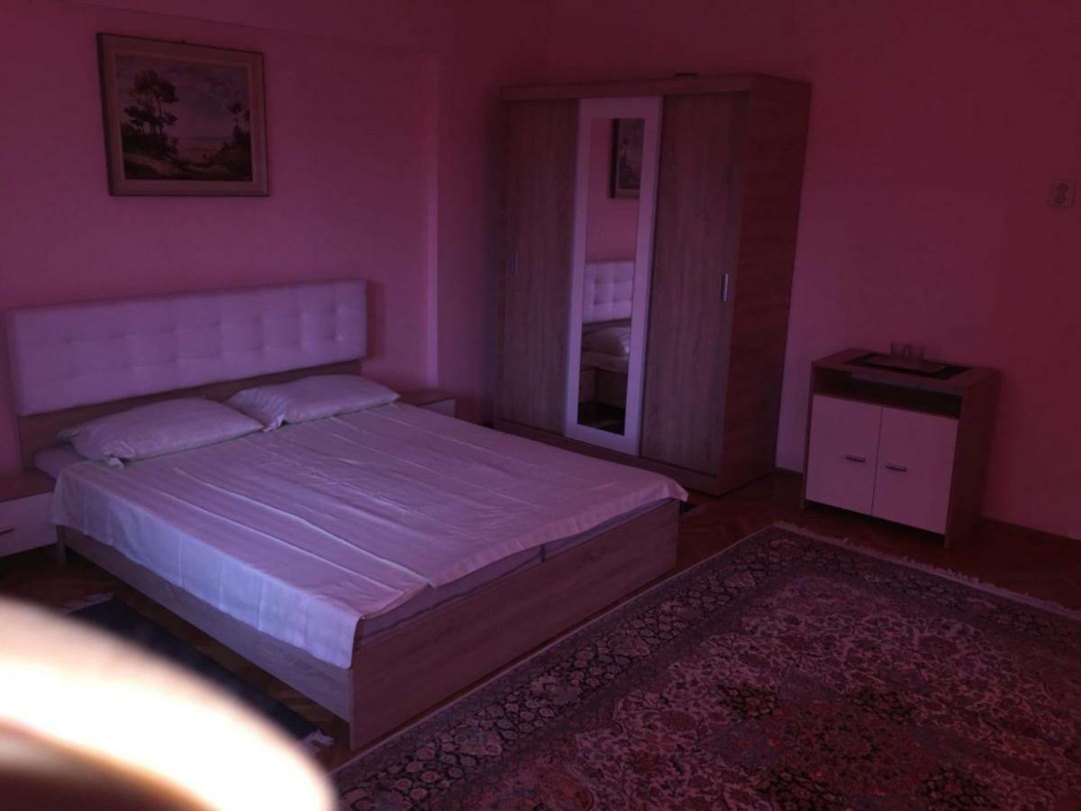 Готель Casa Mirela Турда Екстер'єр фото